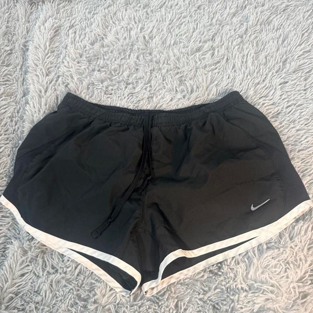 Nike Women's Black and Grey Shorts